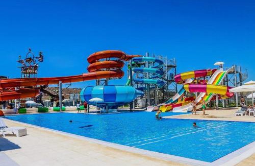 Gastria Apartment | One-Bedroom Apartment in a Poolside Complex