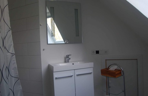 Grasten Apartment | One-Bedroom Apartment with Sea View 2