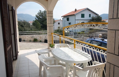 Grebastica Apartment | One bedroom apartment with terrace Grebaštica, Šibenik (A-4867-c)