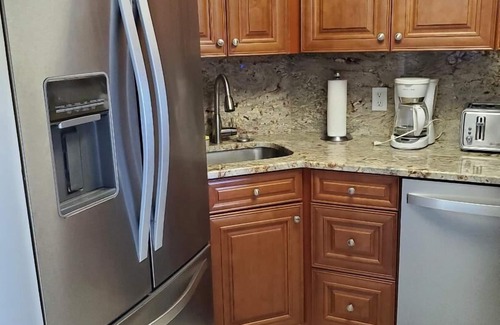 Galt Mile Condo | One Bedroom On The Beach With An Awesome Ocean View