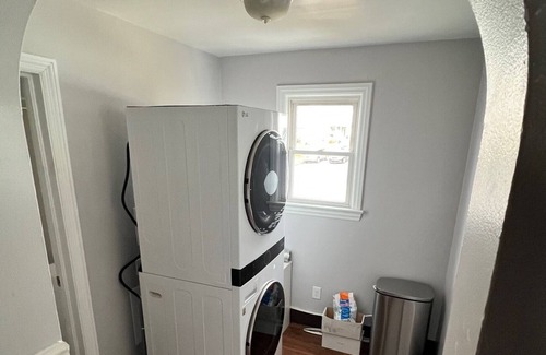 Old Forge House | One bedroom Penthouse 5min from Airport and Montage Ski Resort!