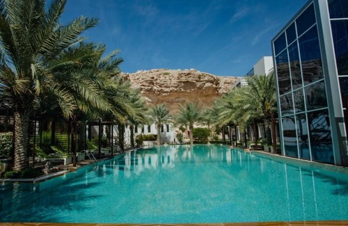 Al Ain Apartment | One Bedroom Suite Near Jabal Hafit National Park