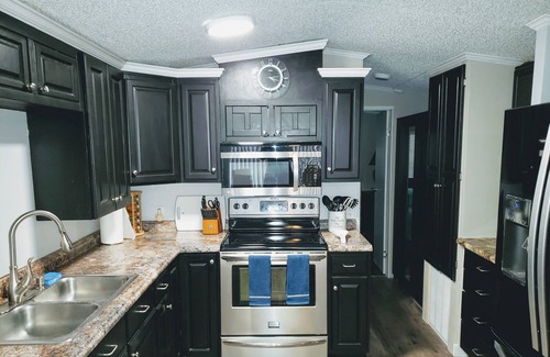 Apopka House | One bedroom with carport near Disney