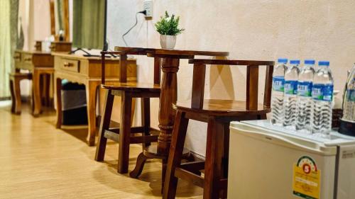 Bang Khun Phrom Hotel | One Deves