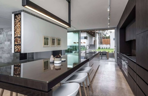 Marino House | One Eighty Marino Sum