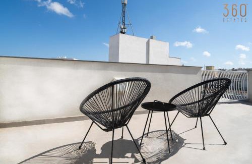 Pieta Apartment | One of a kind 5BR penthouse - Fully equipped with AC by 360 Estates