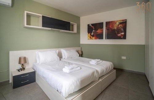 Pieta Apartment | One of a kind 5BR penthouse - Fully equipped with AC by 360 Estates