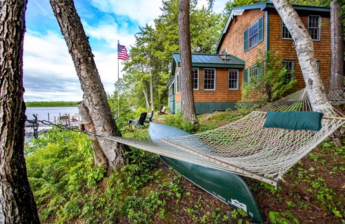 Mount Vernon Cottage | One Of Belgrade Lakes Best Kept Secrets, Very Private & 10 Feet From Waters Edge
