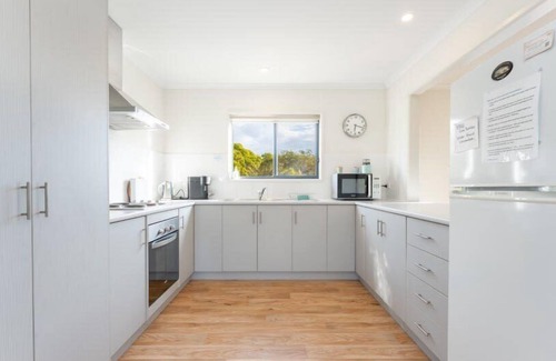 Pelican Lagoon House | One One Two Kangaroo Island Family Beach Shack