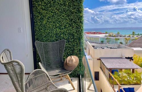 Centro Apartment | One Paralia By Andiani