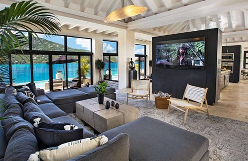 Estate Peterborg Villa | One Perfect Day Luxury villa