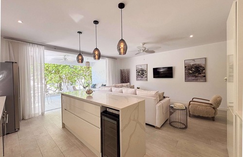 Speightstown Villa | One Queens Apt 3 in Speightstown by Personal Villas - A Comfortable Tranquil Ret