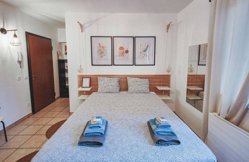 Viganello Apartment | One-room apartment Lugano - central and convenient with covered car park