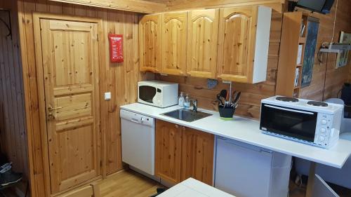 Kvernaland Apartment | One-room cabin without shower