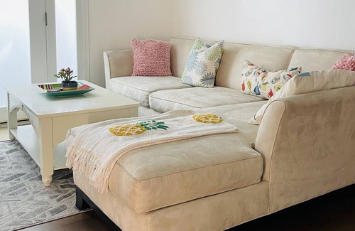 Gardena Apartment | One spacious bedroom close to LAX airport!
