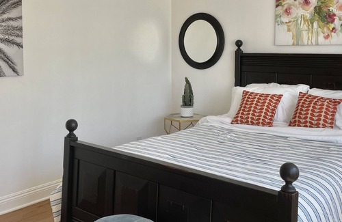 Gardena Apartment | One spacious bedroom close to LAX airport!