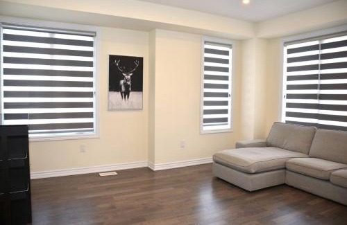 Thorold House | Only 10 Minutes from Niagara, Brock University, Modern 4BR Full House