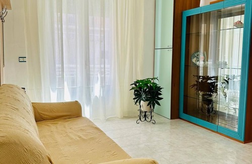 Gela Apartment | Only 8 minutes from the sea and 3 minutes from the main street