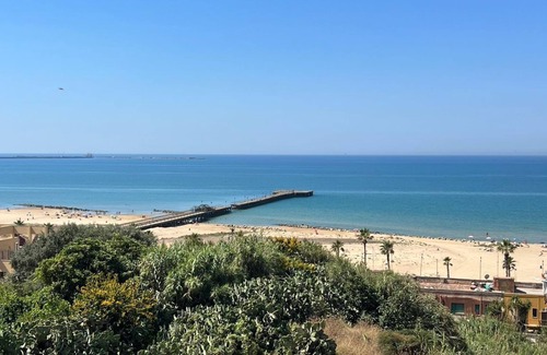 Gela Apartment | Only 8 minutes from the sea and 3 minutes from the main street