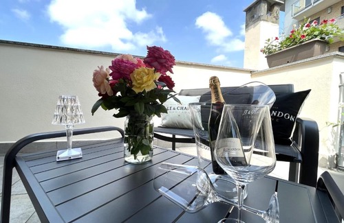 Chivasso Apartment | Only Time- Luxury Comfort House
