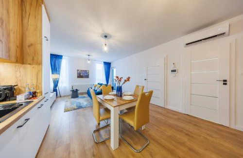 Rzeszow Apartment | Onyx Oasis Residence- City Centre, Parking by StayNest