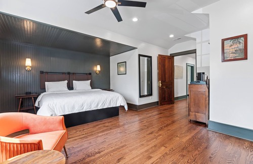 Shelby Bed & Breakfast | Opal and West House