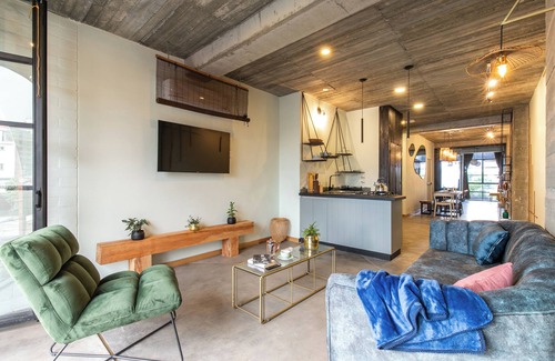 Astorga Apartment | Open Concept Loft @ Nido Sky: Unit 4