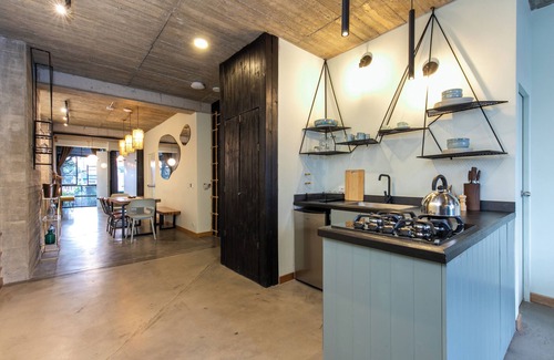 Astorga Apartment | Open Concept Loft @ Nido Sky: Unit 4