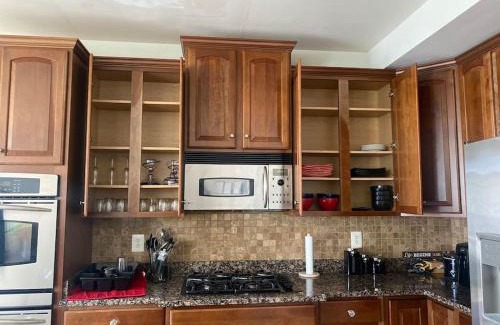 Urbana Apartment | Open Floor Plan, Spa Tub, Fully Stocked Kitchen, King Bed