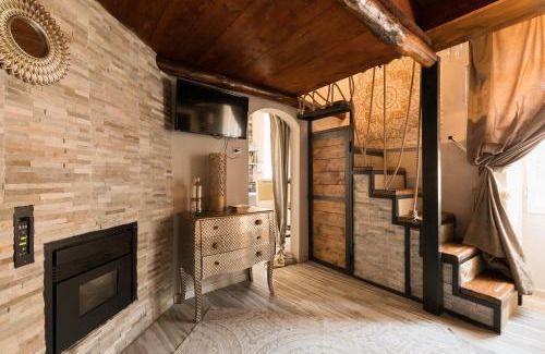 Calcata Historic Town Apartment | Opera Suites - Le mille e una notte