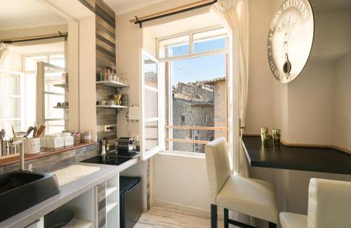 Calcata Historic Town Apartment | Opera Suites - Le mille e una notte