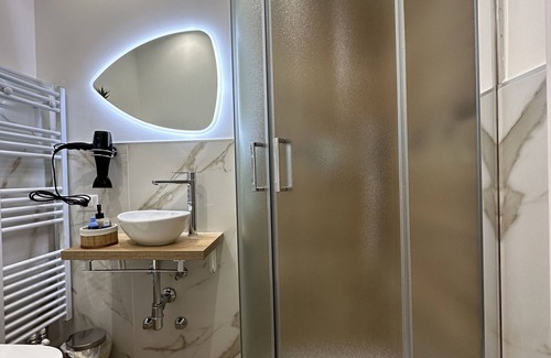 San Siro Apartment | Opposite the San Siro stadium finely renovated apartment