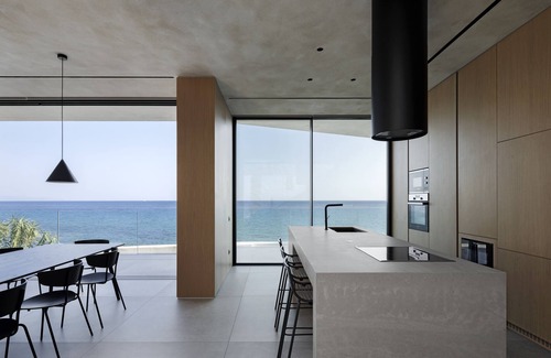 Akrotiri Villa | Opsis villas with private beach. Architecture and design.