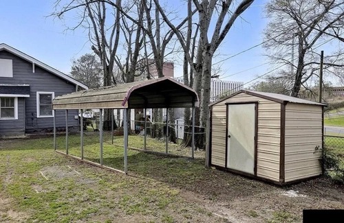 Norwood House | Optimum - Uptown Oasis