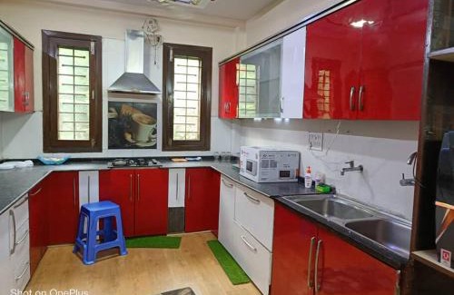 Pashim Vihar Apartment | Opulent Home-3 BHK@Paschim Vihar