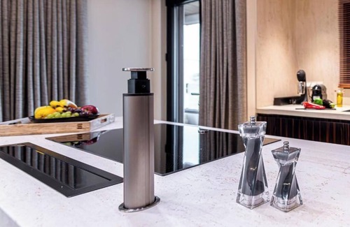 Vari Apartment | OPULENT PENTHOUSE 2
