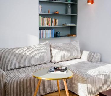 Wroclaw City Center Apartment | Orange and Towers Apartment