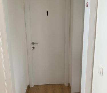 Zaventem Apartment | Orange Dolce