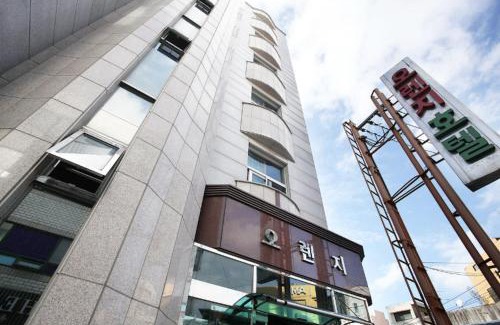 Downtown Hotel | Orange Hotel Jeju