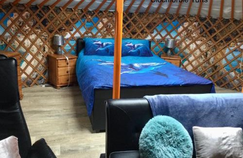 Turriff House | Orange Yurt with Hot Tub- Sleeps 3 Parking & WiFi