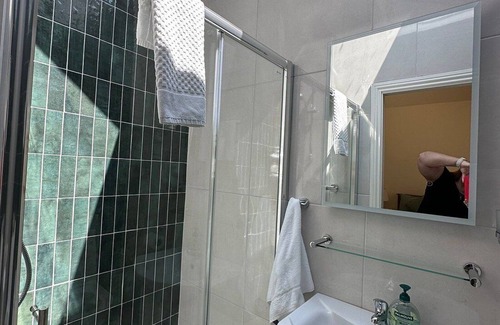 Oranmore Bed & Breakfast | Oranhill Lodge B&B