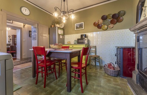 Collegnago Villa | Orazio Liberty House, Fivizzano, Wifi And Jacuzzi