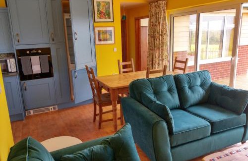 Liskeard House | Orchard Chalet