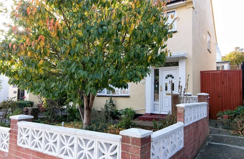 Cray Valley West House | Orchard in Orpington (St Paul's Cray, Orpington)