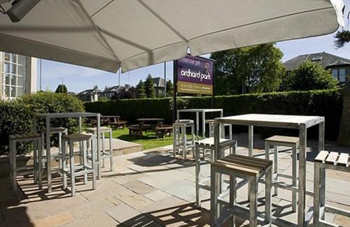 Glasgow Hotel | Orchard Park Hotel