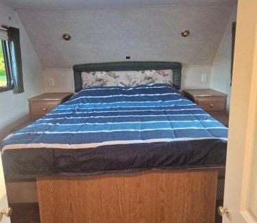 Middleton Hotel | Orchard Queen Motel & Rv Park