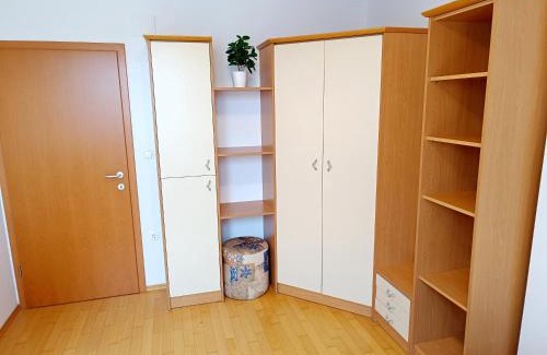 Kranj House | Orchid room for 2, Skylight room for 2