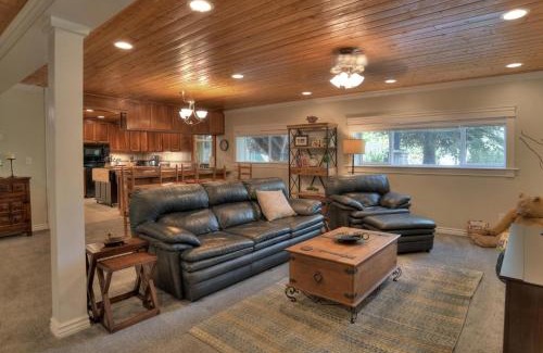 Durango House | OReilly Garden House