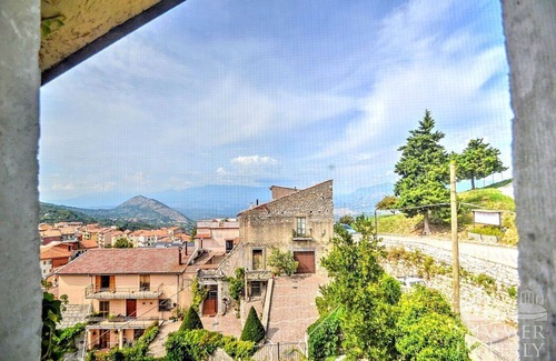 Sicignano degli Alburni Apartment | Organic/bio farm the hedgehog trail