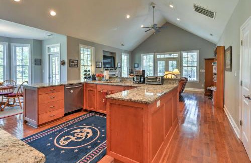 Minnesott Beach House | Oriental House on 1 Acre with Wraparound Porch!